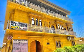 Hotel Aryan Villa
